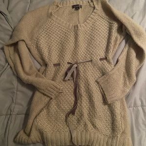 Maternity sweater